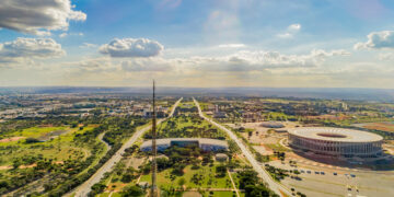 Planejamento Urbano de Brasília: Um Legado Modernista e os Desafios Atuais